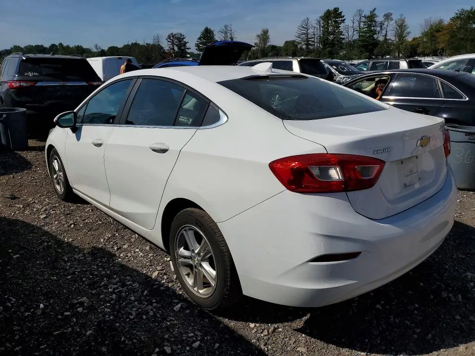 2016 CHEVROLET CRUZE LT  