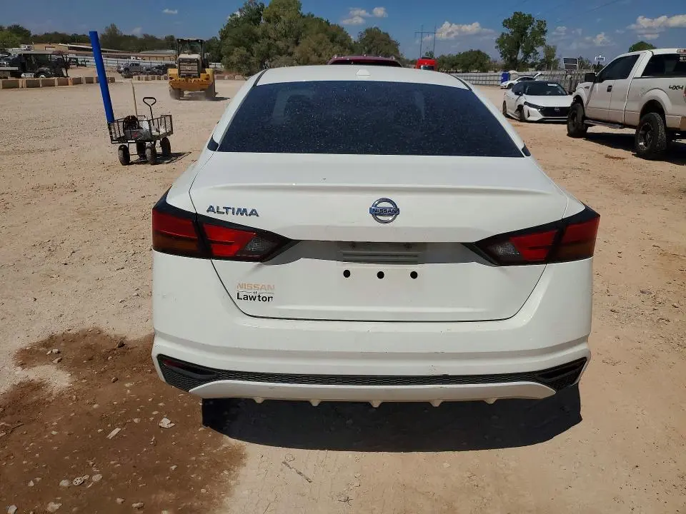2020 NISSAN ALTIMA S  