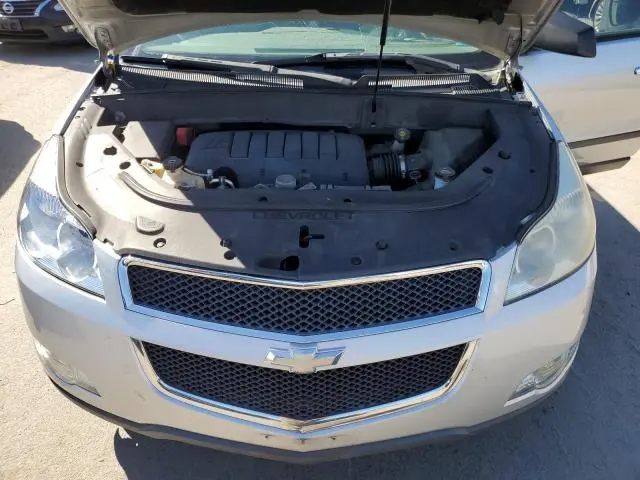 2011 CHEVROLET TRAVERSE LS  