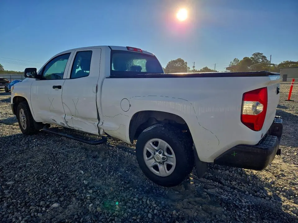 2016 TOYOTA TUNDRA SR  