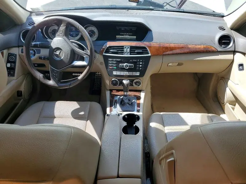 2013 MERCEDES-BENZ C 250  