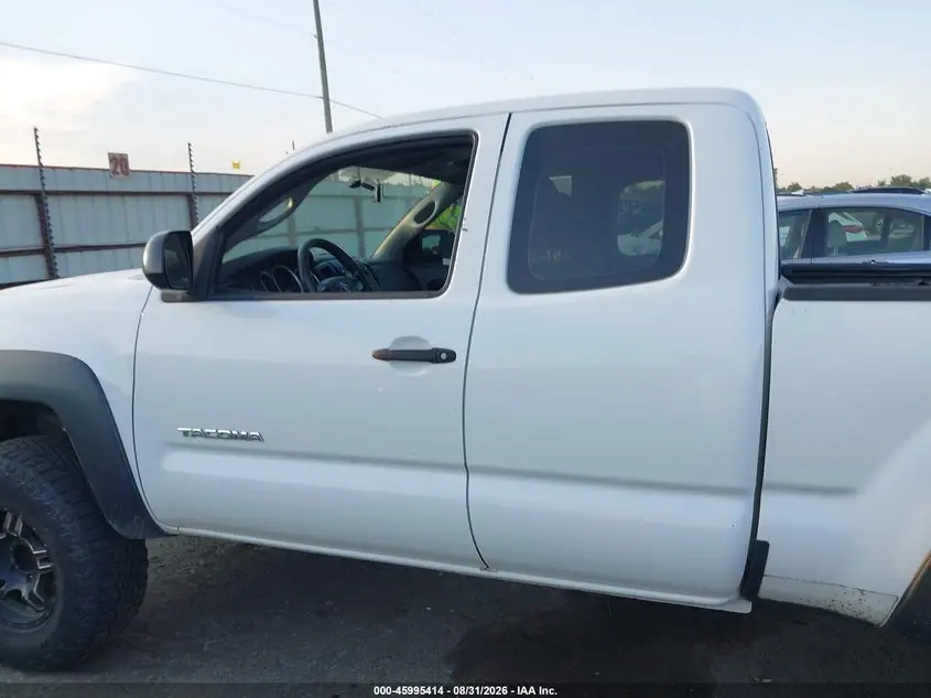 2013 TOYOTA TACOMA PRERUNNER