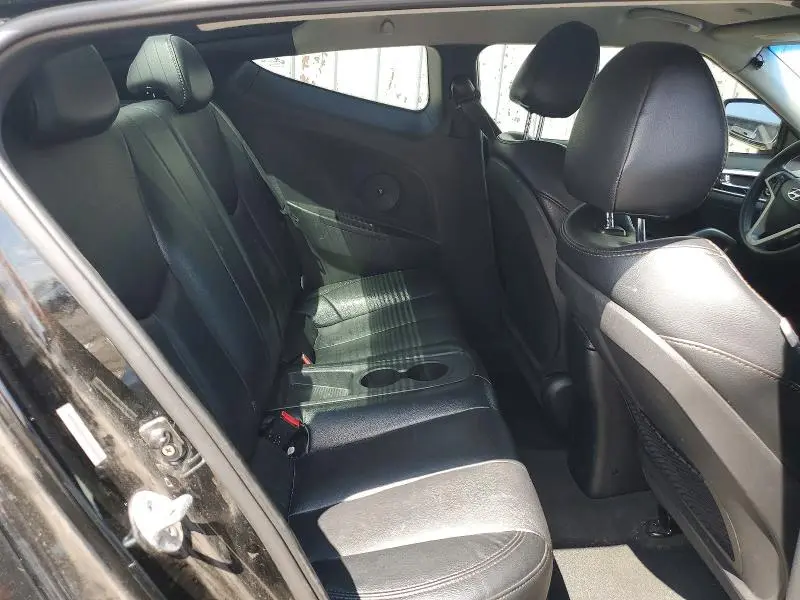 2012 HYUNDAI VELOSTER BASE  