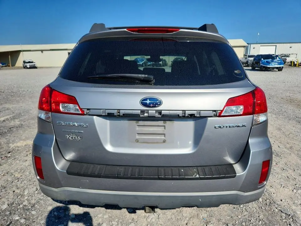 2010 SUBARU OUTBACK 2.5I PREMIUM  