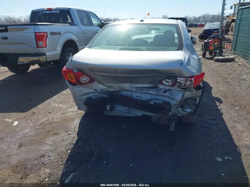 2010 TOYOTA COROLLA LE