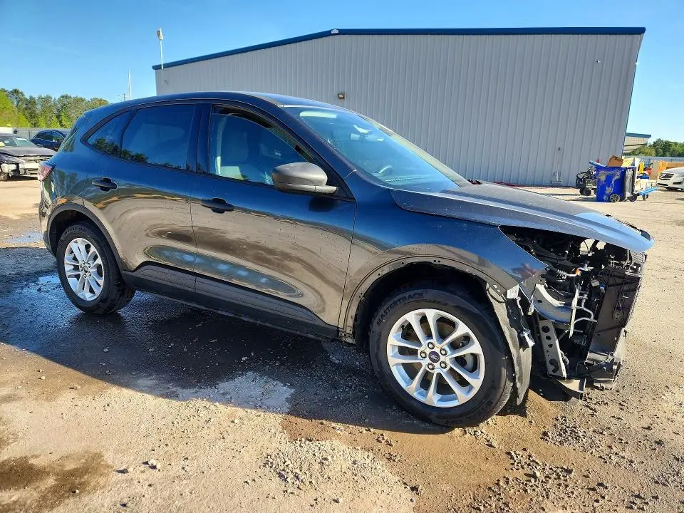 2020 FORD ESCAPE S  