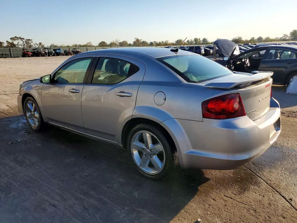 2014 DODGE AVENGER SE  