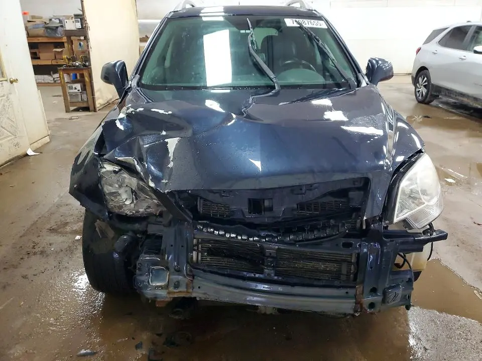 2014 CHEVROLET CAPTIVA LT  