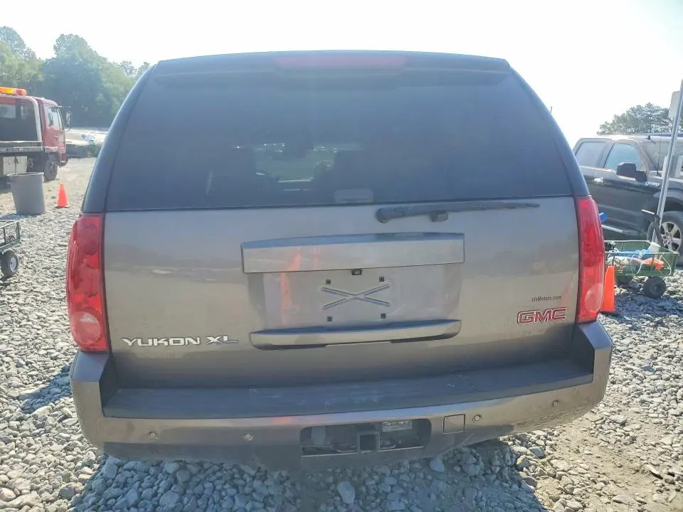 2013 GMC YUKON XL K1500 SLT  