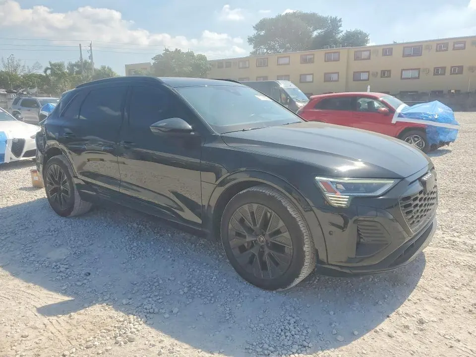 2024 AUDI Q8 E-TRON PRESTIGE  