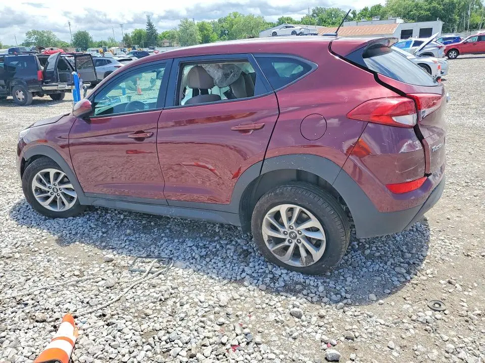 2017 HYUNDAI TUCSON SE  