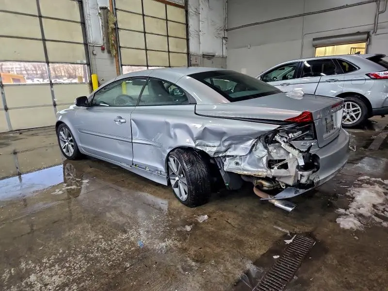 2012 VOLVO C70 T5  
