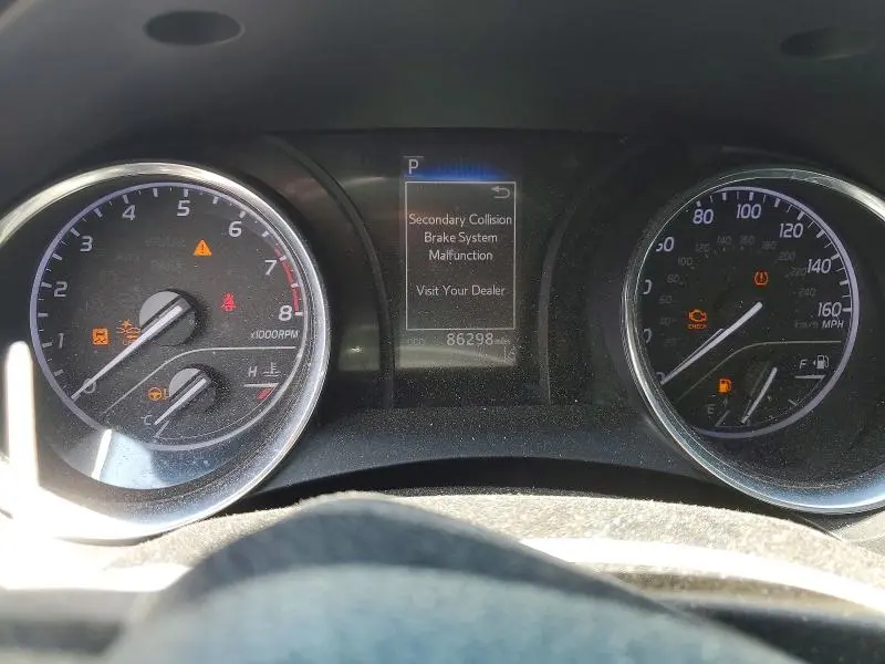 2019 TOYOTA CAMRY LE  