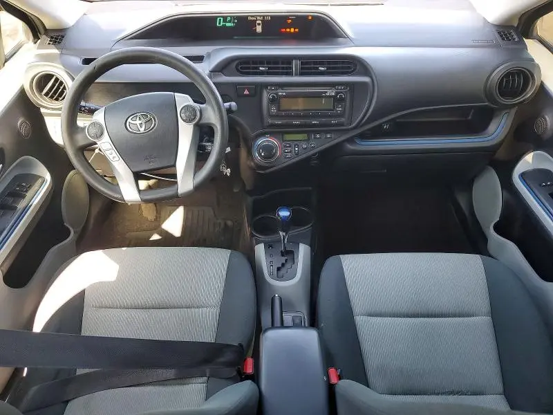 2013 TOYOTA PRIUS C TWO  