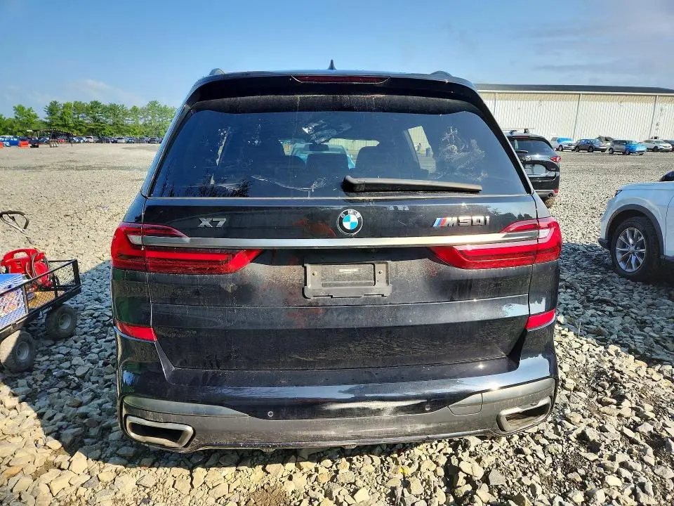 2021 BMW X7 M50I  