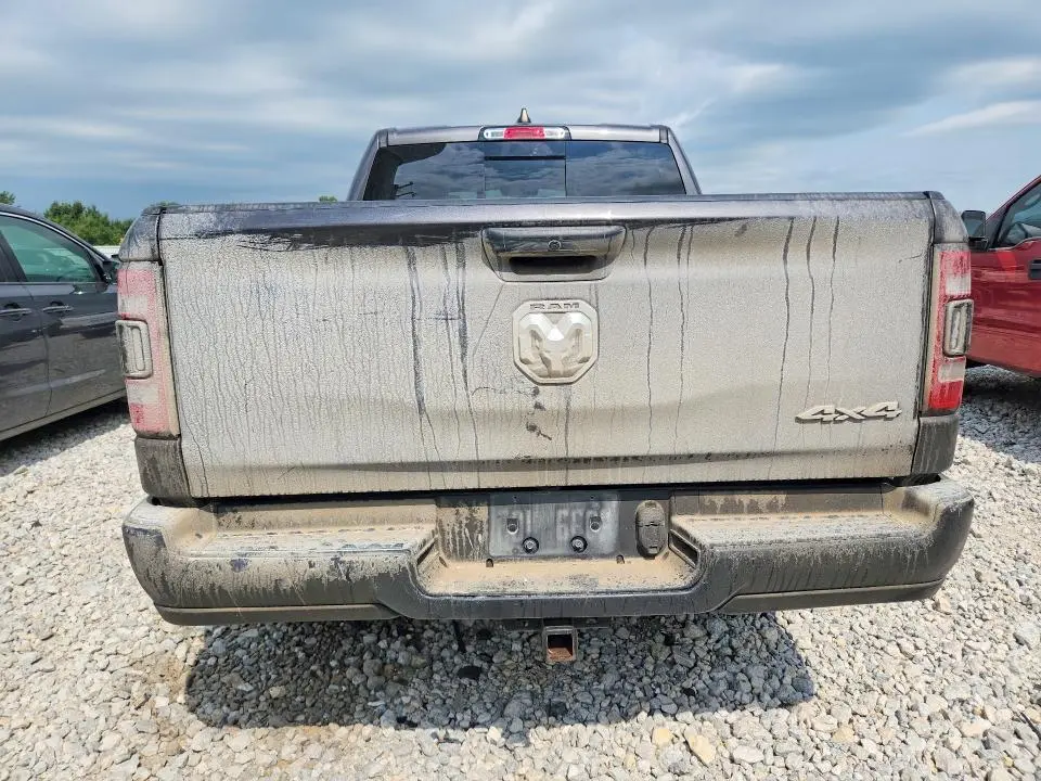 2024 RAM 1500 TRADESMAN  