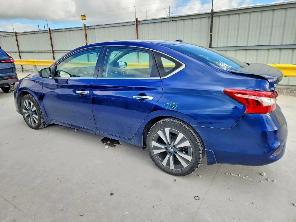 2019 NISSAN SENTRA SV  