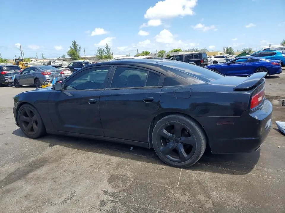 2012 DODGE CHARGER SXT  