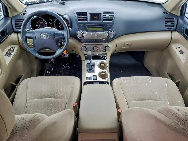 2012 TOYOTA HIGHLANDER BASE  