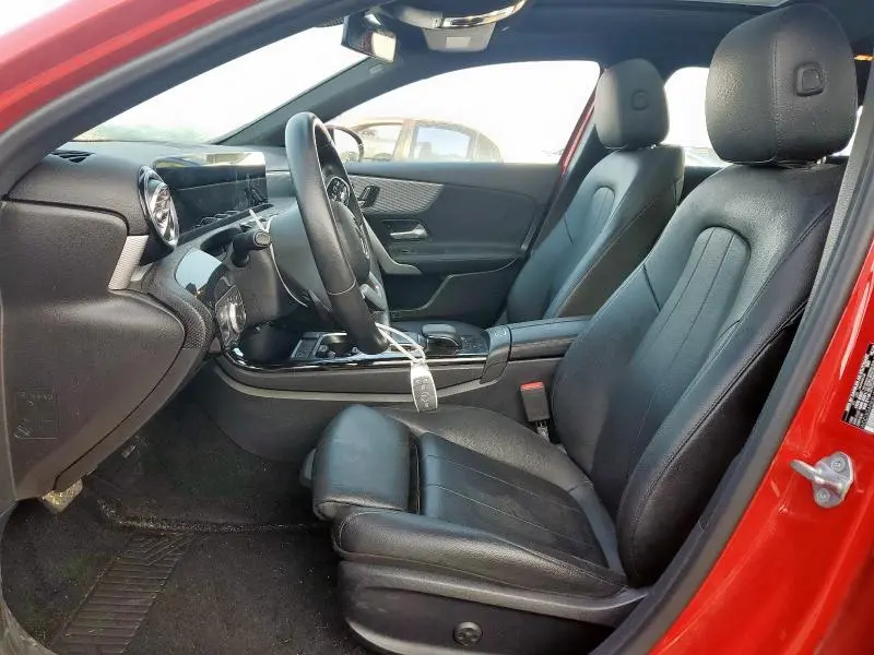 2020 MERCEDES-BENZ A 220  