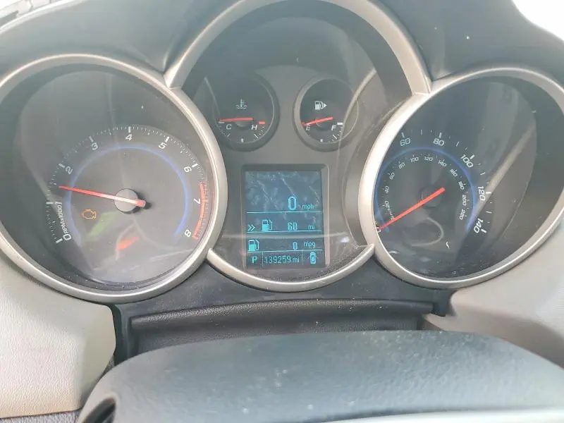 2012 CHEVROLET CRUZE LT  