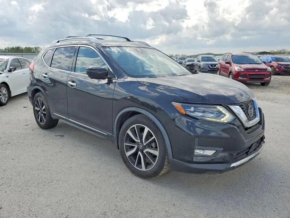 2018 NISSAN ROGUE SL  