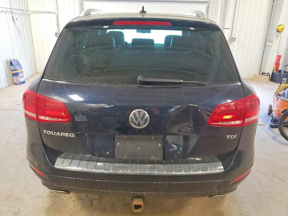 2014 VOLKSWAGEN TOUAREG V6 TDI  