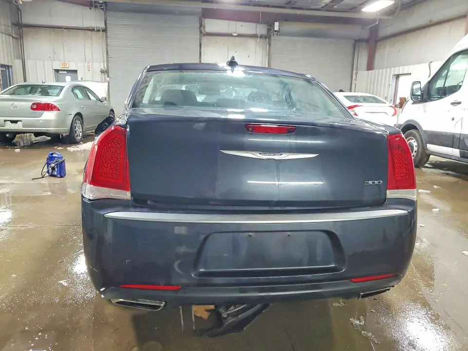 2019 CHRYSLER 300 TOURING  