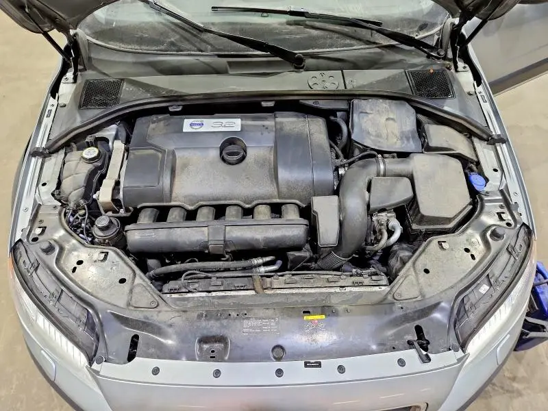 2012 VOLVO XC70 3.2  