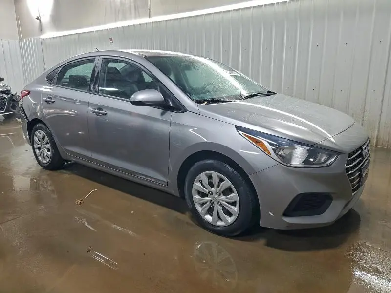 2021 HYUNDAI ACCENT SE  