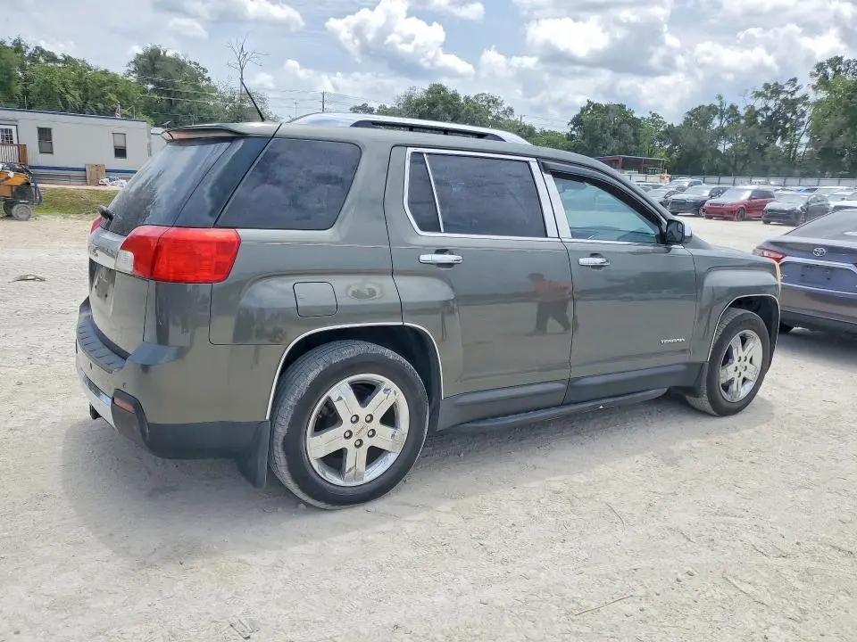 2013 GMC TERRAIN SLT  