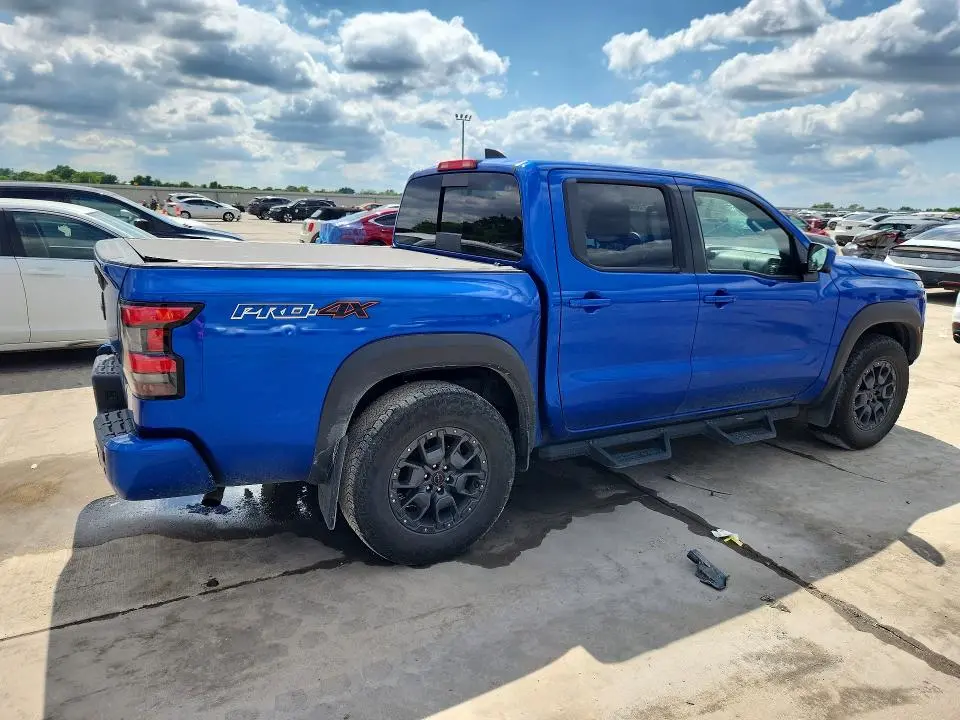 2024 NISSAN FRONTIER PRO-4X  