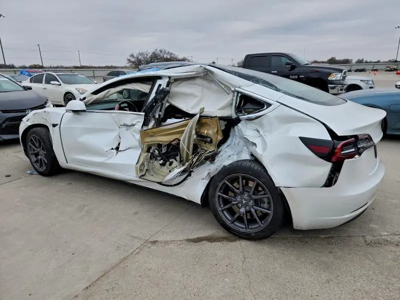2020 TESLA MODEL 3   