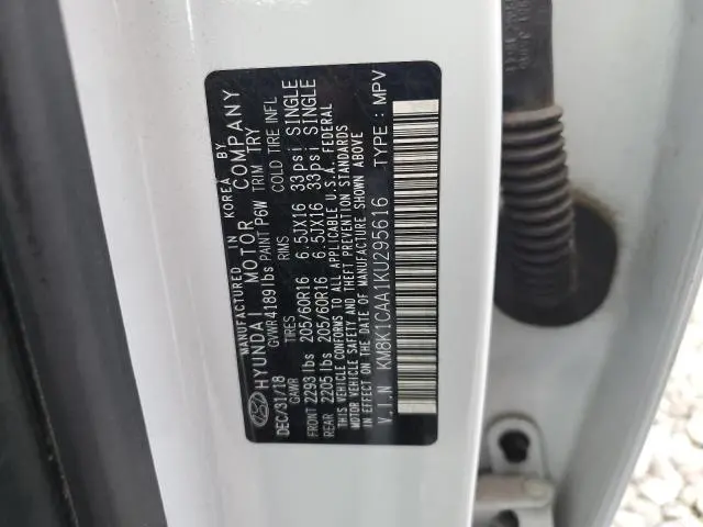 2019 HYUNDAI KONA SE  