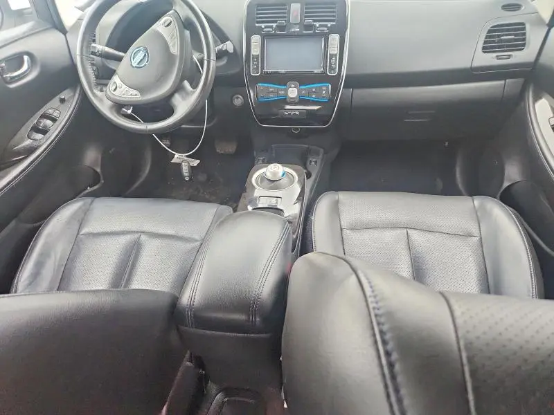 2014 NISSAN LEAF S   