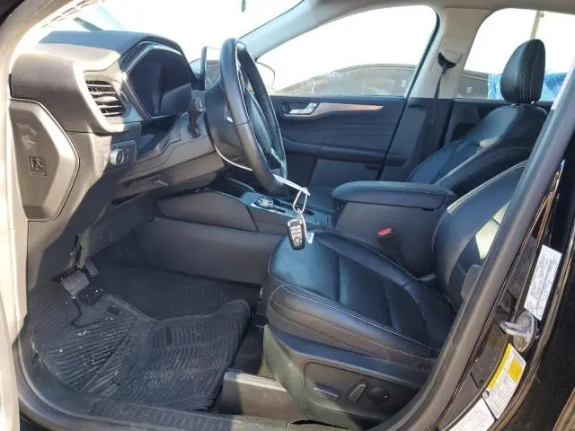 2021 FORD ESCAPE TITANIUM  