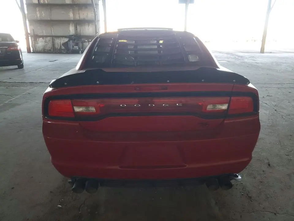 2011 DODGE CHARGER R  