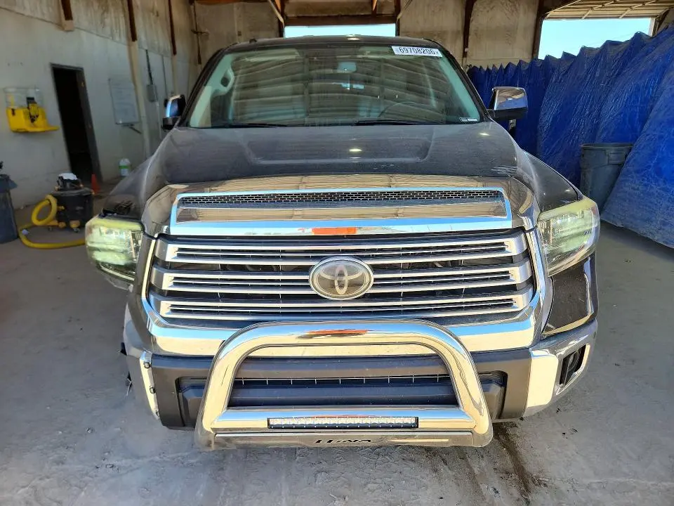 2018 TOYOTA TUNDRA DOUBLE CAB LIMITED  