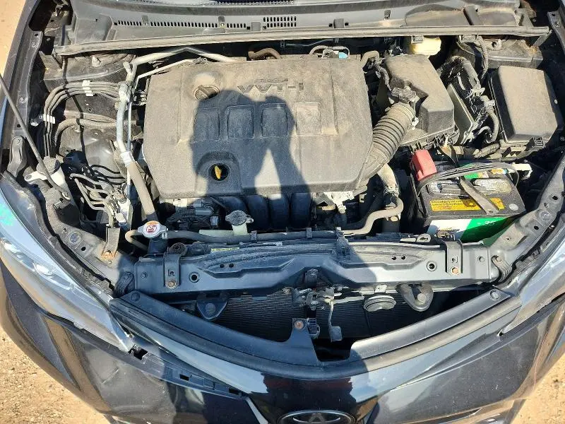 2018 TOYOTA COROLLA SE  