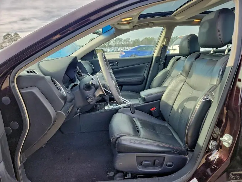 2012 NISSAN MAXIMA S  