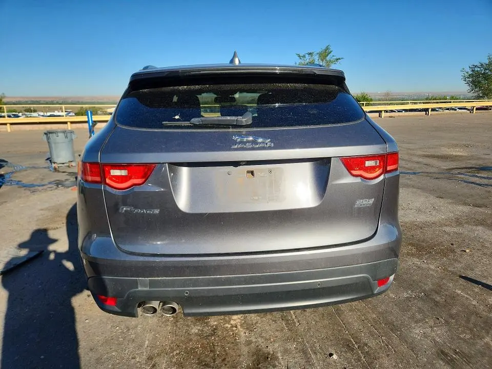 2017 JAGUAR F-PACE PREMIUM  