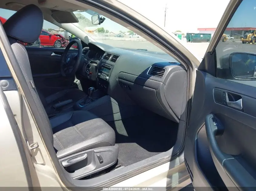 2014 VOLKSWAGEN JETTA 1.8T SE