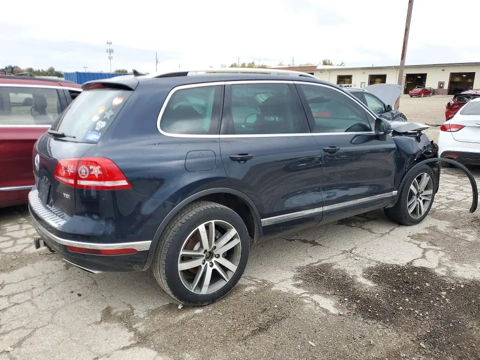 2016 VOLKSWAGEN TOUAREG TDI  