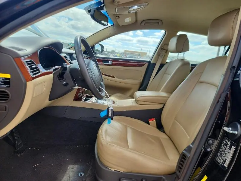 2013 HYUNDAI GENESIS 3.8L  