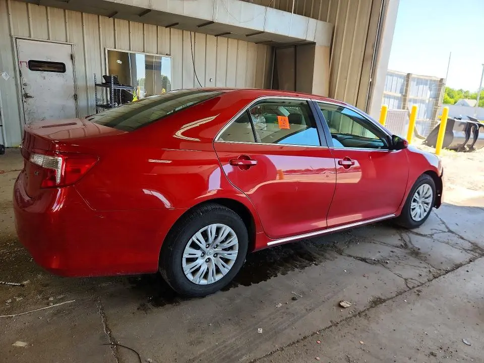 2012 TOYOTA CAMRY LE  