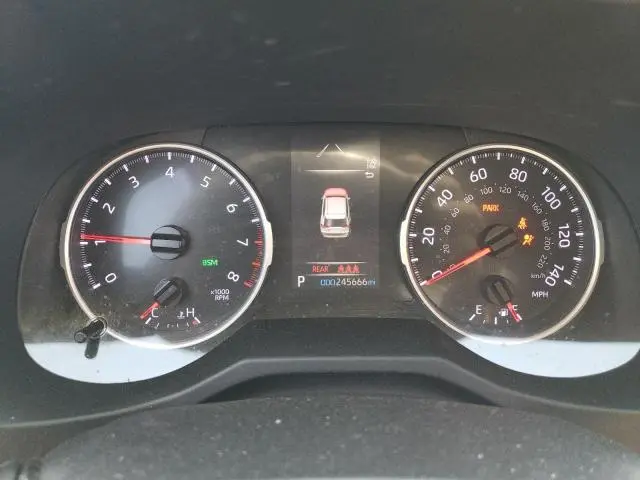 2019 TOYOTA RAV4 XLE  