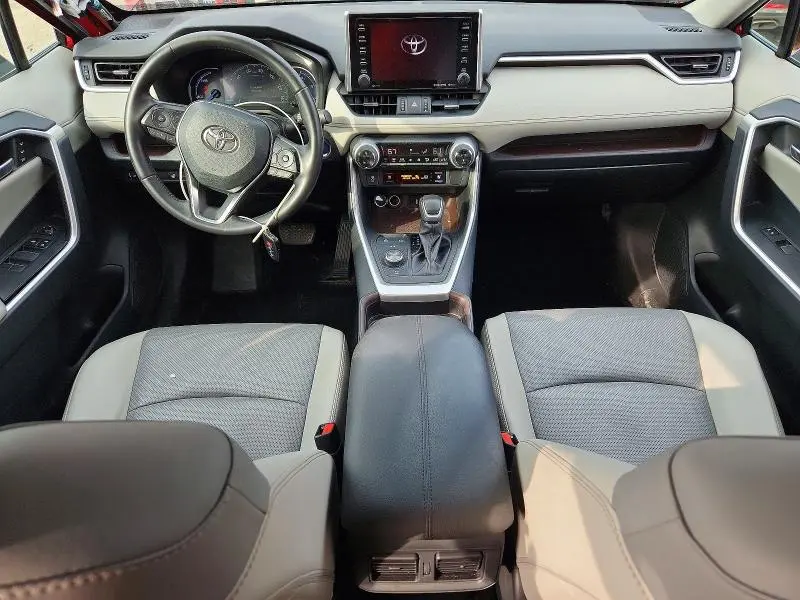 2019 TOYOTA RAV4 LIMITED  