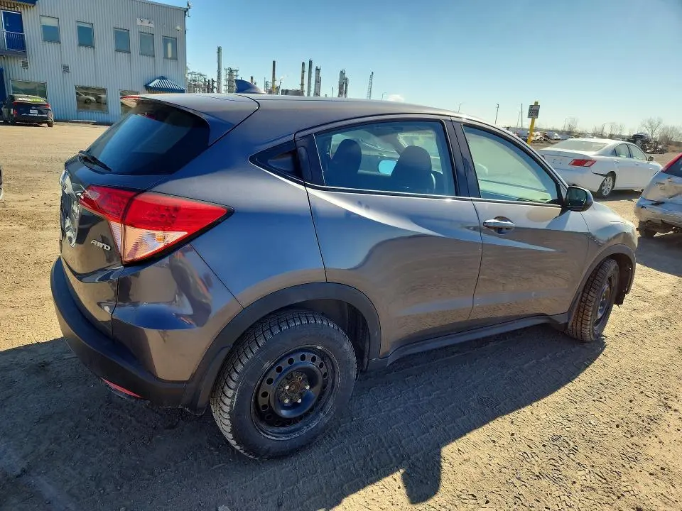2018 HONDA HR-V LX  