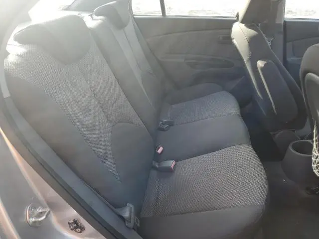 2010 KIA RIO LX  