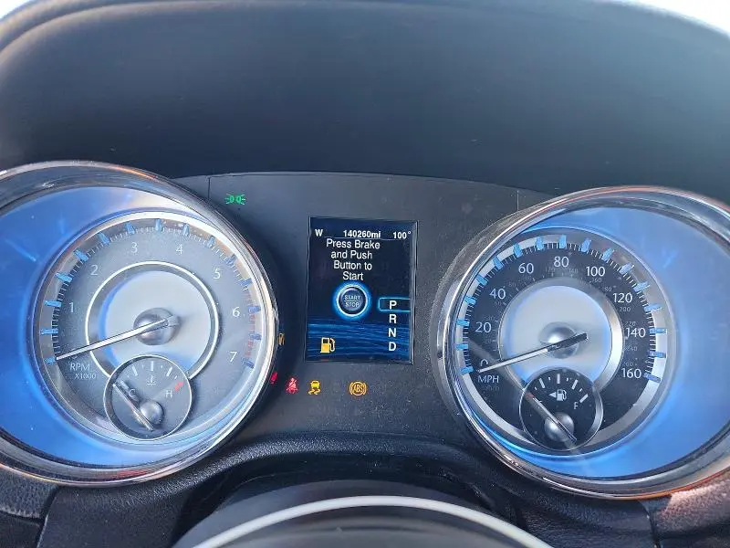 2013 CHRYSLER 300C   